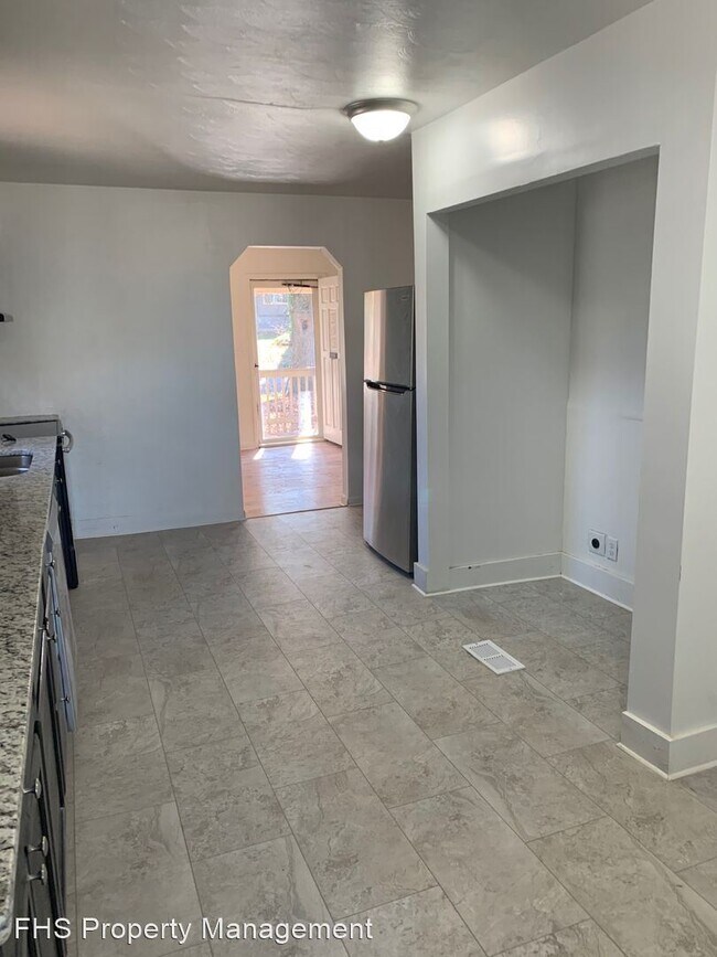 Foto del edificio - 3 br, 2 bath House - 1635 E Nora