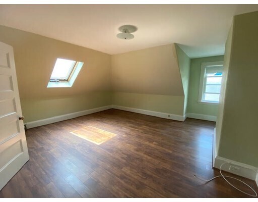 Foto del edificio - 32 Columbia St