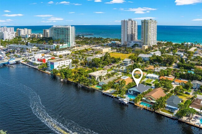 Foto del edificio - 301 S Riverside Dr