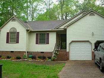 Foto del edificio - 116 Wellington Cir