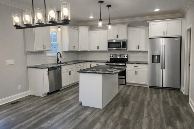 Foto del edificio - 3084 Timberdale Dr