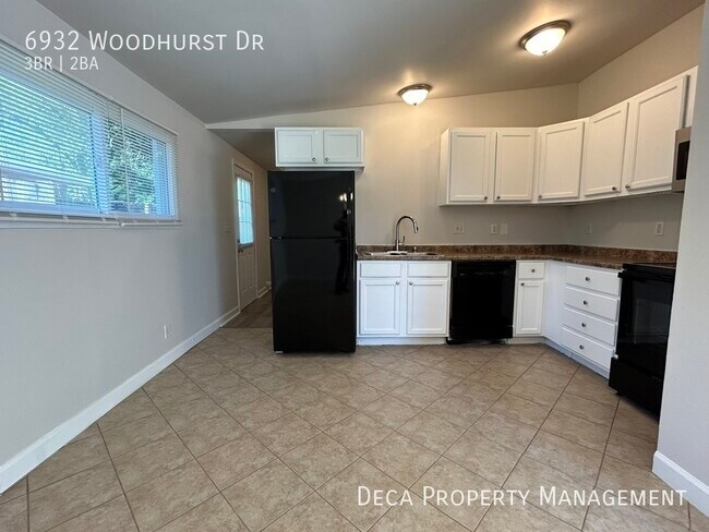 Foto del edificio - 3 Bedroom 2 Bathroom House