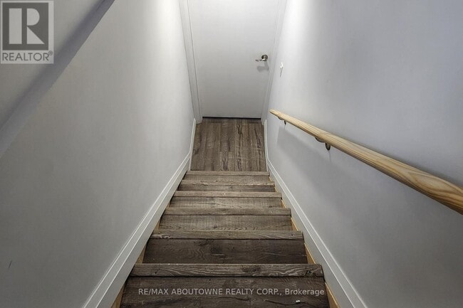 Photo du bâtiment - 12 Ramsey Crescent