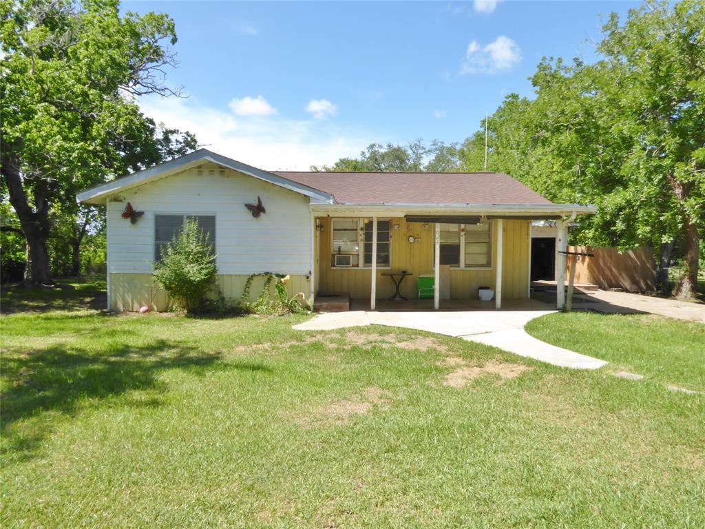 1024 County Rd 429, Brazoria, TX 77422 House Rental in Brazoria, TX