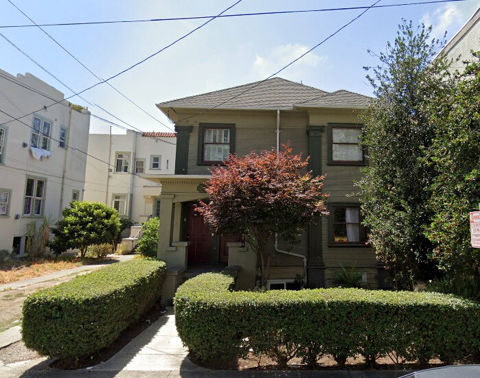 Building Photo - 2204 Dwight Way