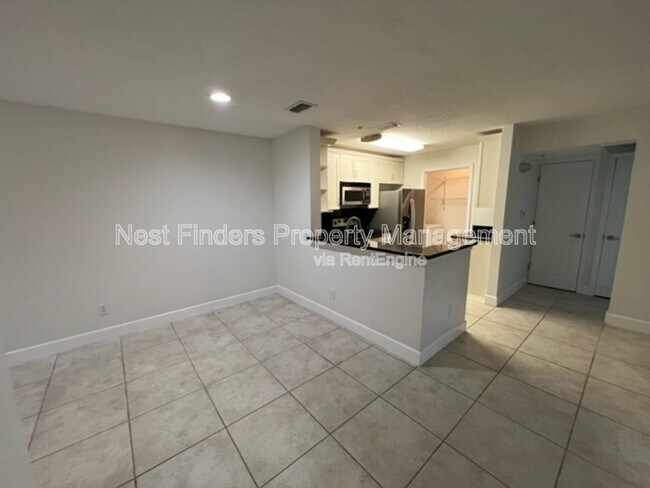 Foto del edificio - 7701 Timberlin Park Blvd