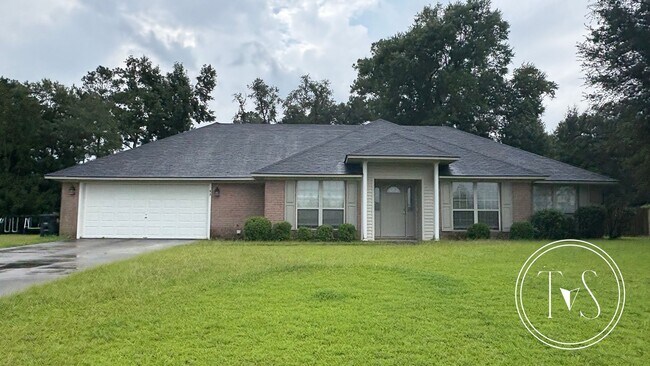 Building Photo - RATE DROP ALERT (was $2200/month) and MOVE-IN SPECIAL: 1st FULL MONTH'S RENT FREE*