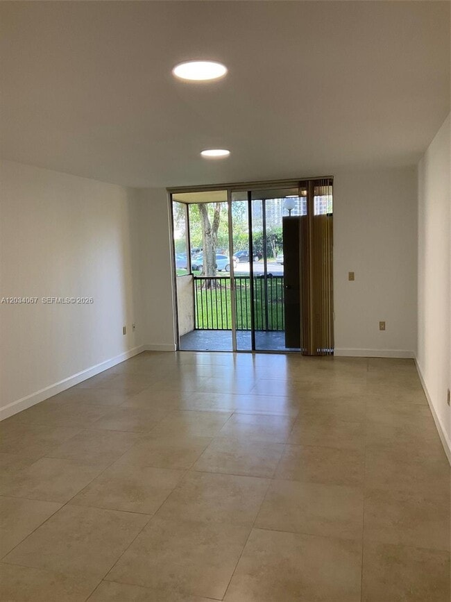 Building Photo - 8373 Lake Dr
