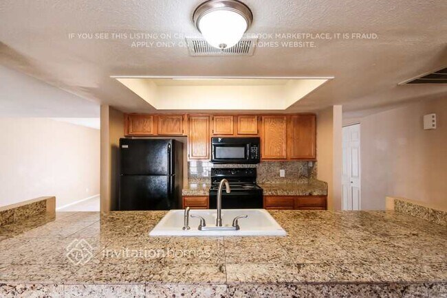 Foto del edificio - 5816 W Carol Ann Way