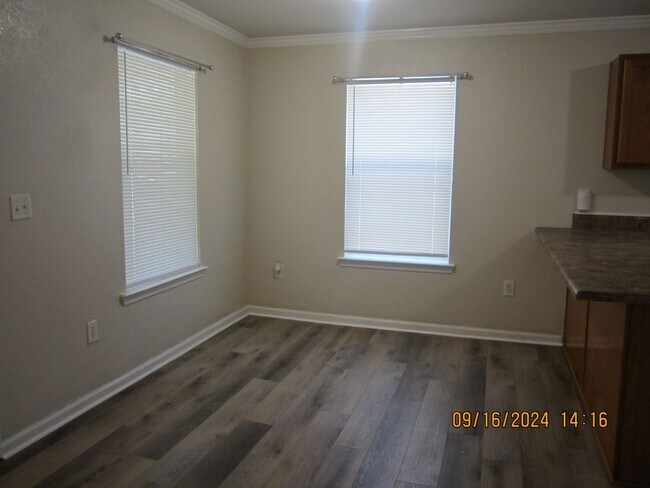Building Photo - 3BR/2BA Single Family Home in Gulfport.  R...