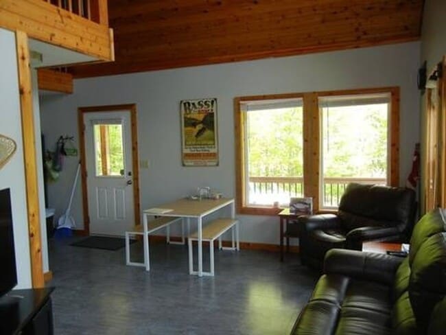 Building Photo - Charming 3BR House on Augur Lake 30 acre p...