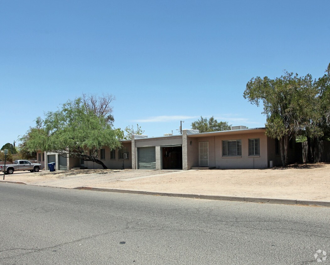 Foto del edificio - 1315 East Drachman Street Apartments