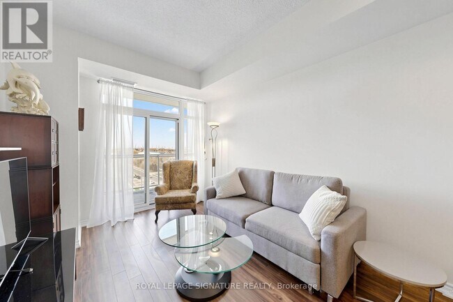 Photo du bâtiment - 8323 Kennedy Rd