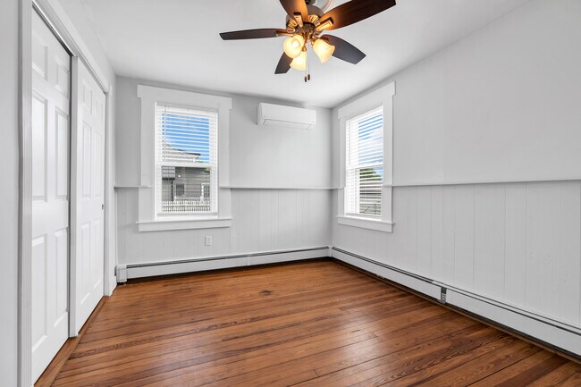 Building Photo - 505 Long Branch Ave
