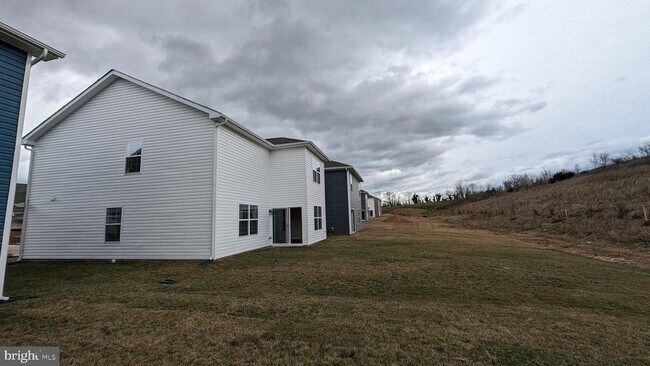 Foto del edificio - 5201 Crooked Ln