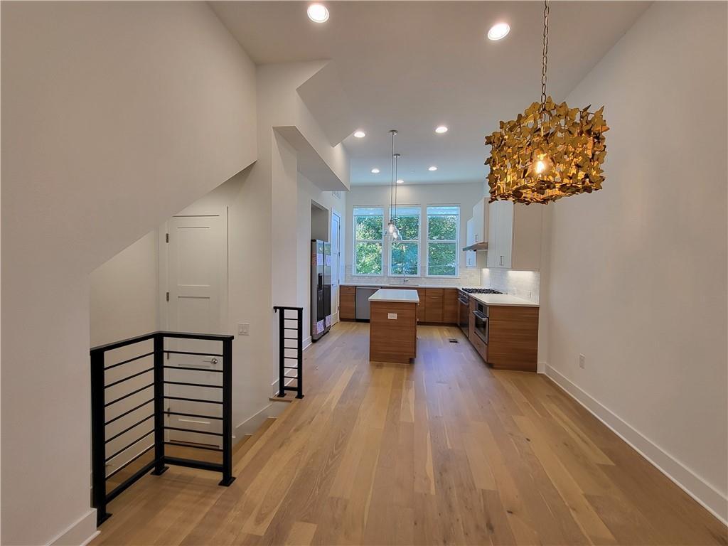 Foto principal - 3500 Harmon Ave