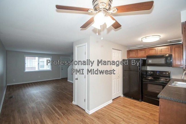 Foto del edificio - 335 1st Ave NW