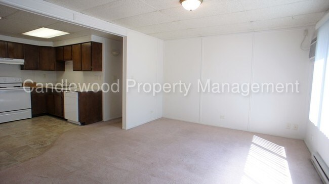 Building Photo - 3108 Rice St