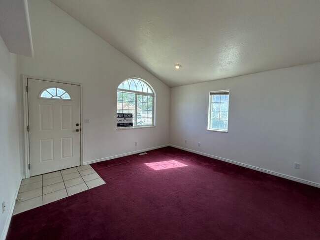 Foto del edificio - Carterville Duplex