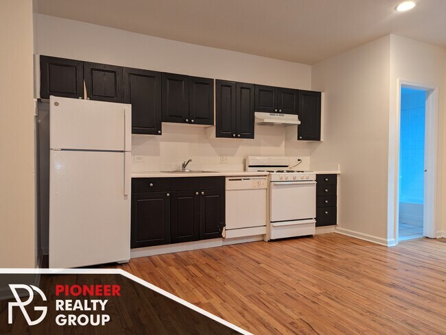 Foto del edificio - 912 W Dakin St