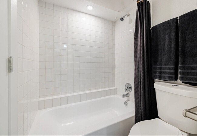 Foto del edificio - 8527 N Capital of Texas Hwy