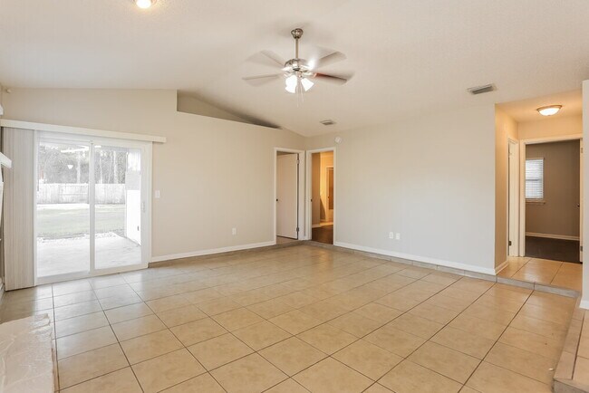 Foto del edificio - 1780 Sherwood Dr
