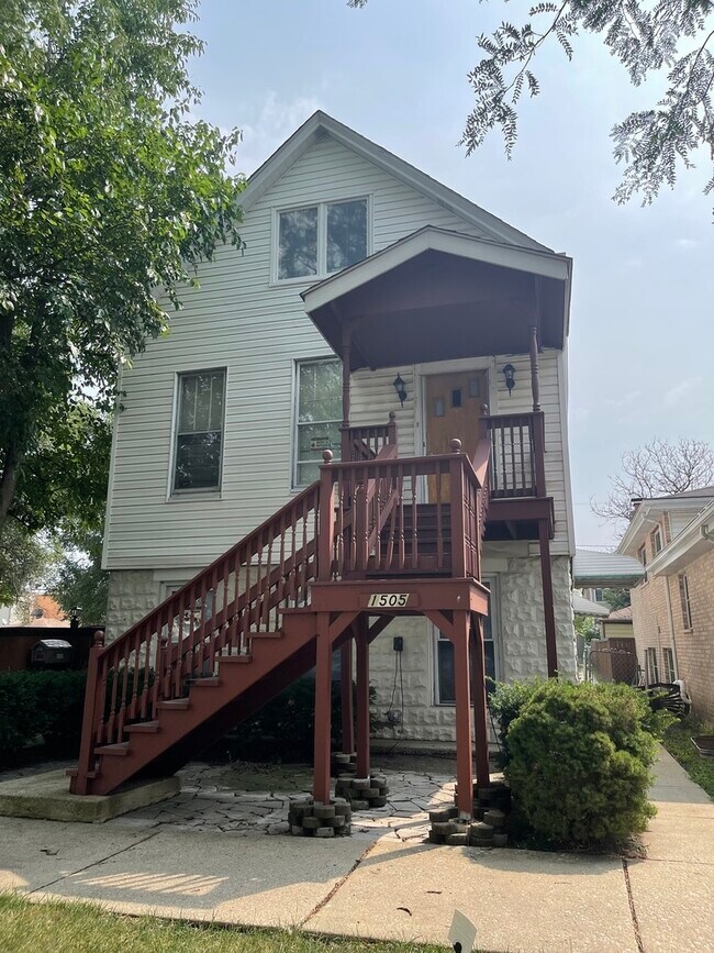 1505 Kenilworth Ave, Berwyn, IL 60402 House Rental in Berwyn, IL