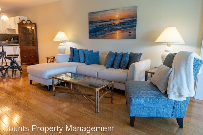 Foto del edificio - 4725 Bay Point Rd