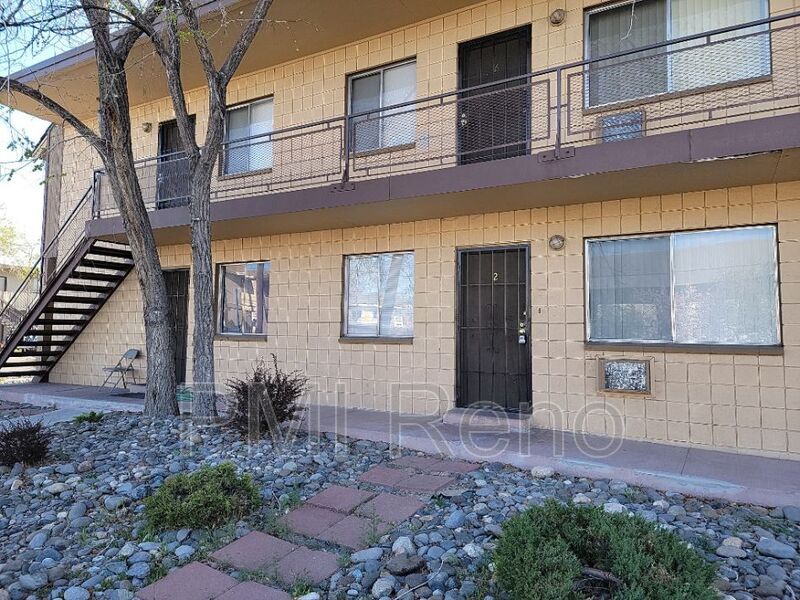 Foto principal - 900 Willow St