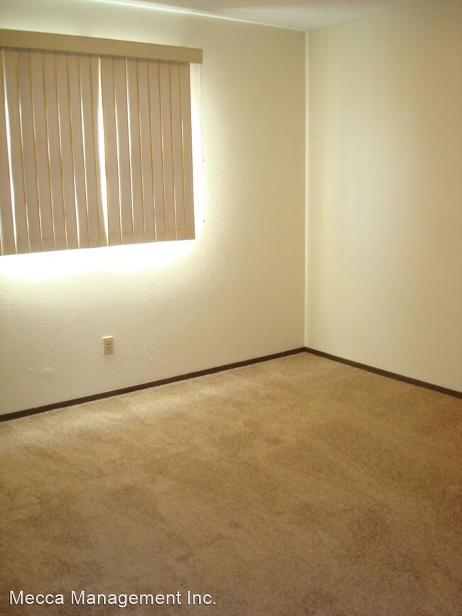 Foto del edificio - 850-850 Scott Hamilton Ave