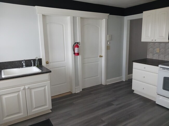 Foto del edificio - 191 Lodi St