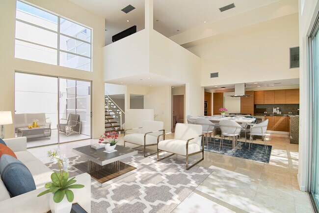 Foto del edificio - 716 Westbourne Dr
