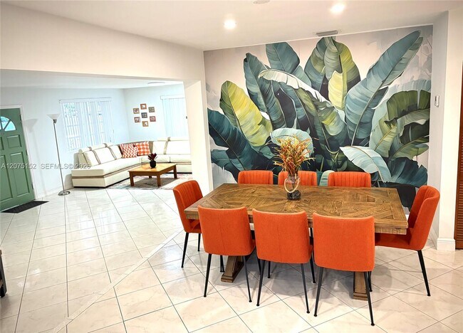 Foto del edificio - 14500 NE 5th Ct