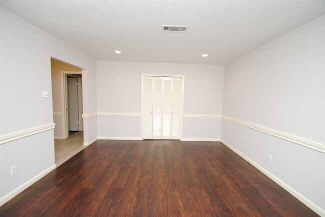 Foto del edificio - 10659 Northbrook Dr