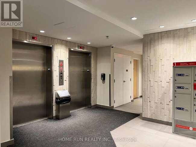 Building Photo - 300C Lett St