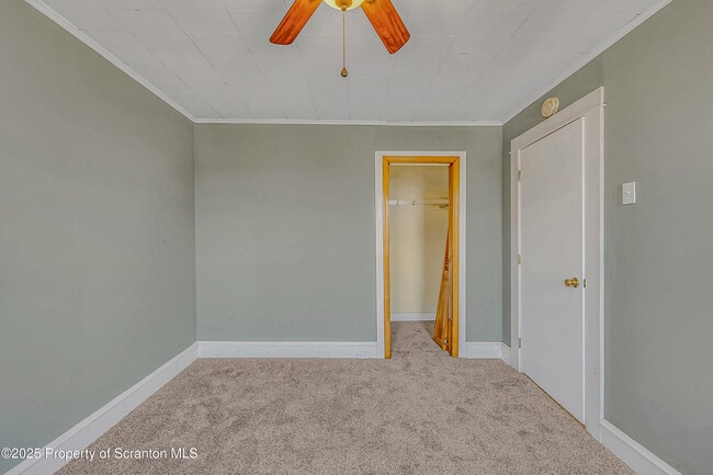 Building Photo - 1202 N Webster Ave