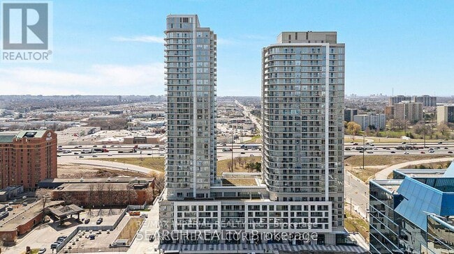 Building Photo - 2033 Kennedy Rd