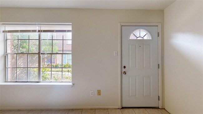 Building Photo - 9303 Hammerly Blvd