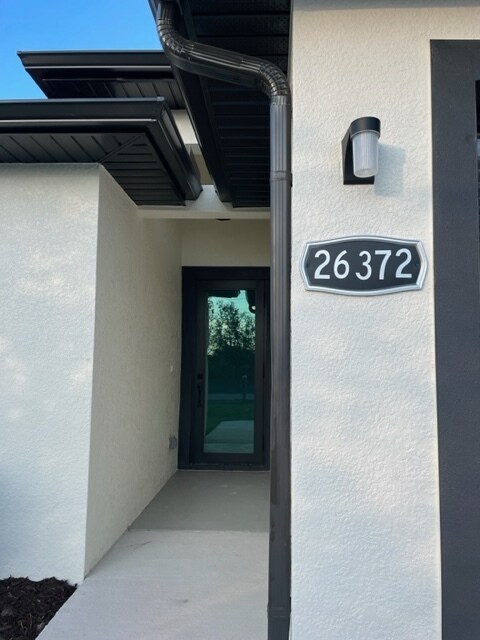 Foto del edificio - 26372 Explorer Rd