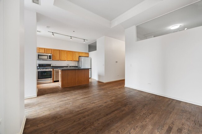 Building Photo - 208 W Washington St