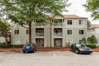 Primary Photo - 1231 University Ct