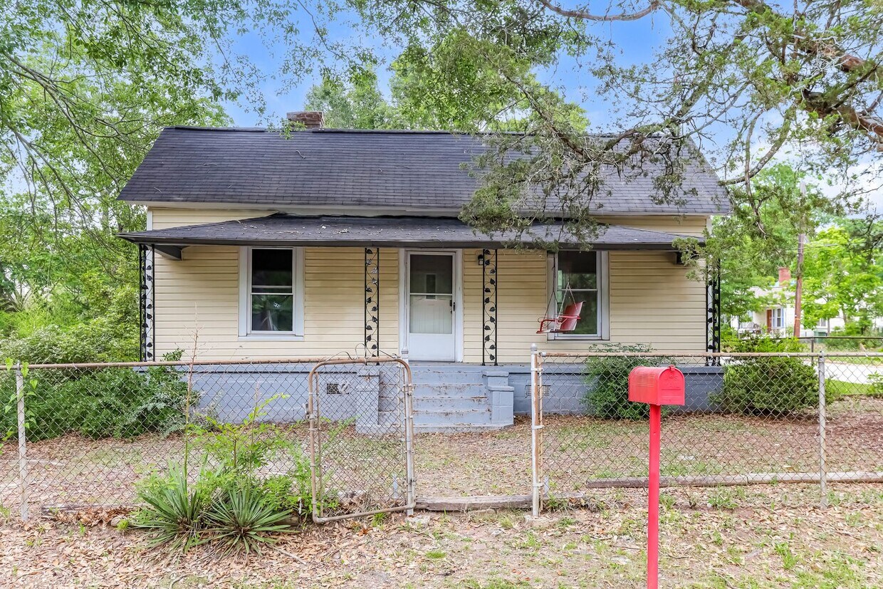 Foto principal - 404 N 15th St