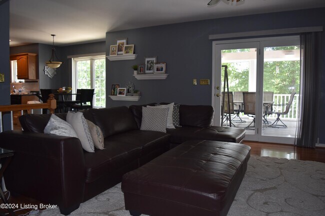 Foto del edificio - 3331 Audubon Ridge Dr