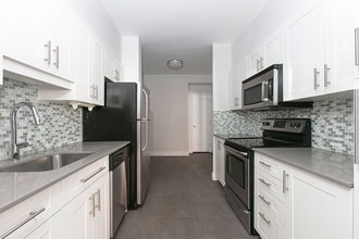 Building Photo - Parkview Apartments