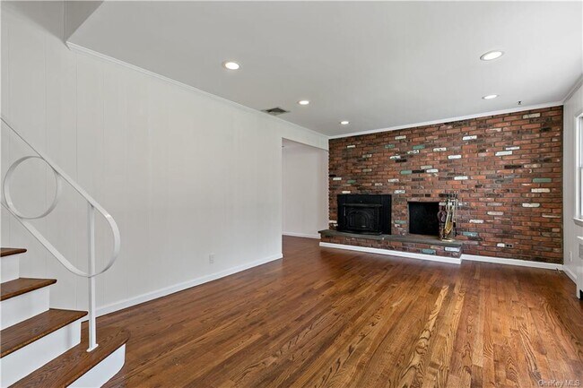 Foto del edificio - 2764 Old Yorktown Rd