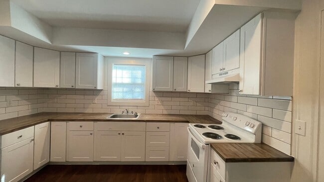 Building Photo - 23 Gatling Ave