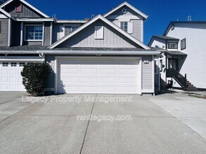 Building Photo - 232 Redstone Cir