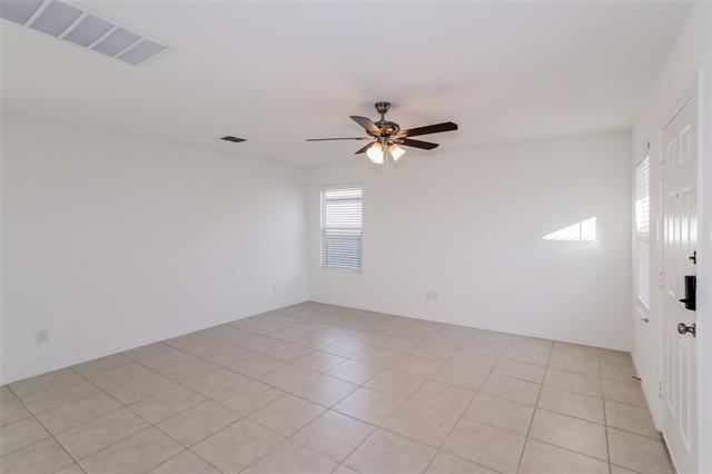 Foto del edificio - 5708 Rockrose Ln