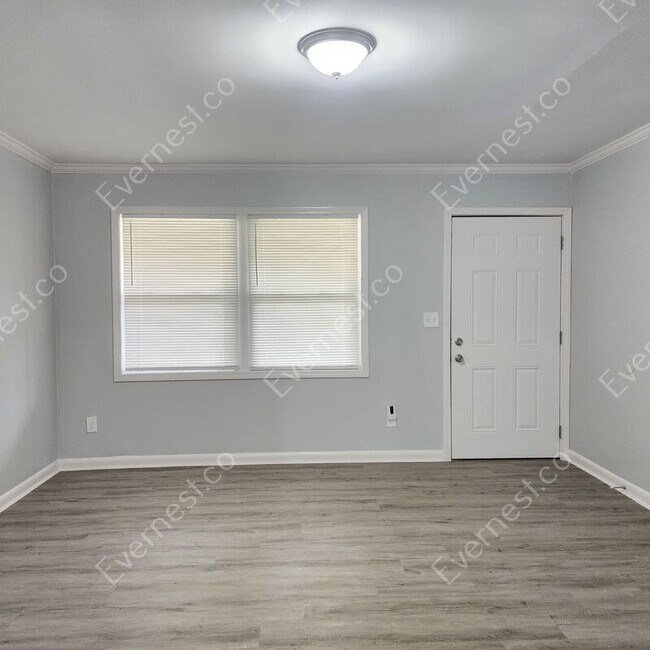 Foto del edificio - 1079 Shieldcrest Way