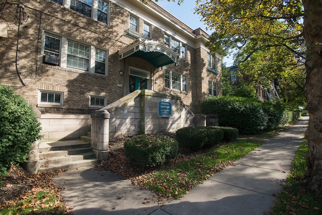 Building Photo - Hollendon Apartments